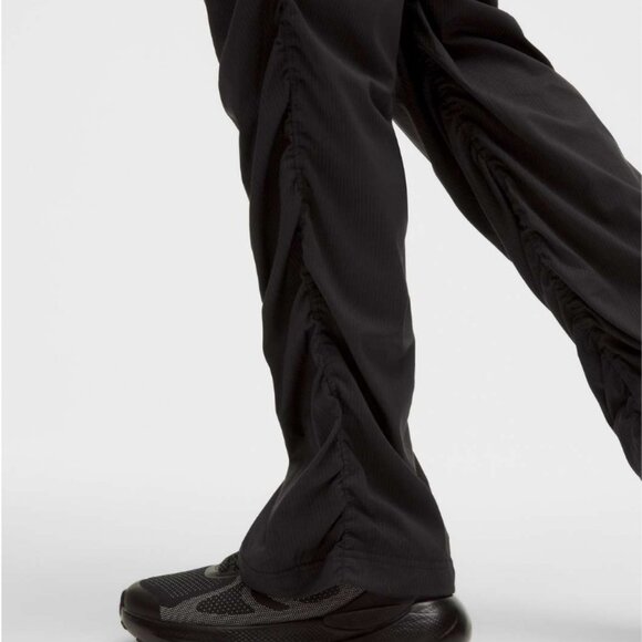 Lululemon Dance Studio Slim-Fit High-Rise Flared Pant Black - Picture 4 of 8